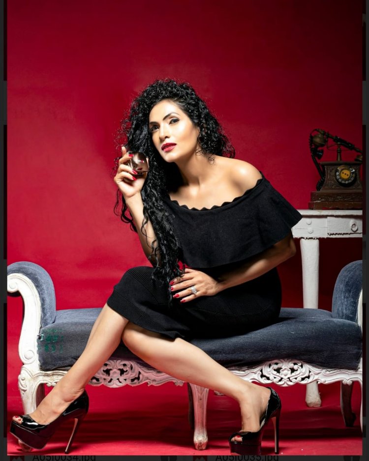 Simran Ahuja wins GFMF for her debut in “Zindagi Tumse”